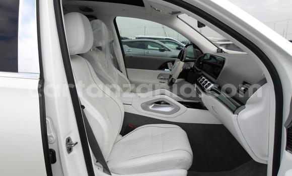 Nunua Ilio tumika Mercedes‒Benz Maybach S-klasse Nyeupe Gari ndani ya Dodoma nchini Dodoma Nunua Ilio tumika Mercedes‒Benz Maybach S-klasse Nyeupe Gari ndani ya Dodoma nchini Dodoma