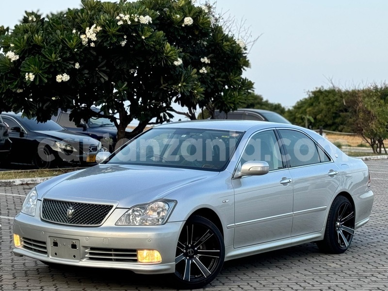 Big with watermark toyota crown dar es salaam dar es salaam 27826
