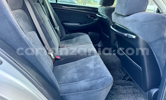 Buy Import Toyota Crown Silver Car in Dar es Salaam in Dar es Salaam Buy Import Toyota Crown Silver Car in Dar es Salaam in Dar es Salaam