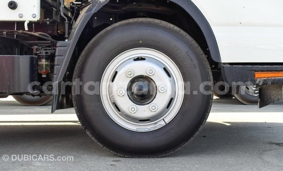 Buy Import Mitsubishi L400 White Truck in Import - Dubai in Arusha Buy Import Mitsubishi L400 White Truck in Import - Dubai in Arusha