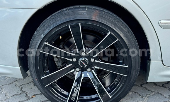 Buy Import Toyota Crown Silver Car in Dar es Salaam in Dar es Salaam Buy Import Toyota Crown Silver Car in Dar es Salaam in Dar es Salaam