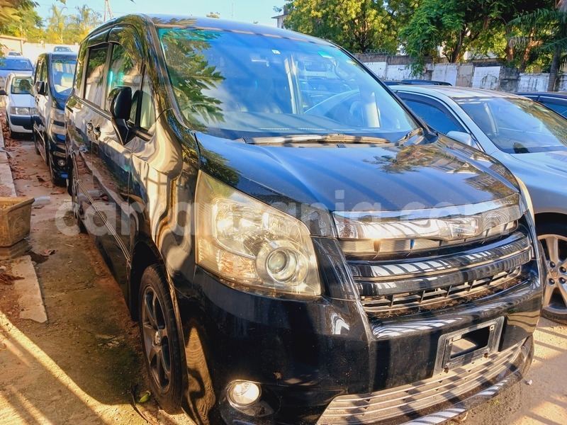Big with watermark toyota noah dar es salaam dar es salaam 27829