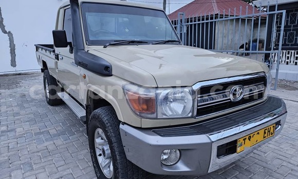 Buy Used Toyota Land Cruiser Other Car in Dar es Salaam in Dar es Salaam Buy Used Toyota Land Cruiser Other Car in Dar es Salaam in Dar es Salaam