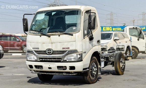 Buy Import Hino 300 Series White Truck in Import - Dubai in Arusha Buy Import Hino 300 Series White Truck in Import - Dubai in Arusha