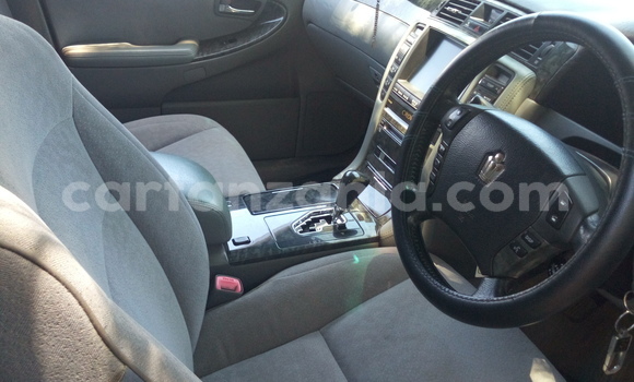 Buy Used Toyota Crown Black Car in Dar es Salaam in Dar es Salaam Buy Used Toyota Crown Black Car in Dar es Salaam in Dar es Salaam