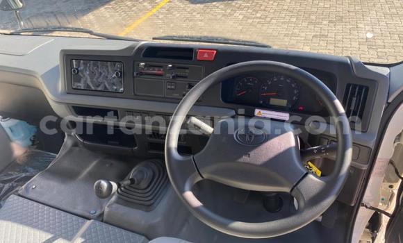 Buy Used Toyota Coaster White Car in Dodoma in Dodoma Buy Used Toyota Coaster White Car in Dodoma in Dodoma