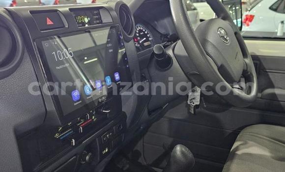 Buy Used Toyota Land Cruiser Other Car in Dodoma in Dodoma Buy Used Toyota Land Cruiser Other Car in Dodoma in Dodoma