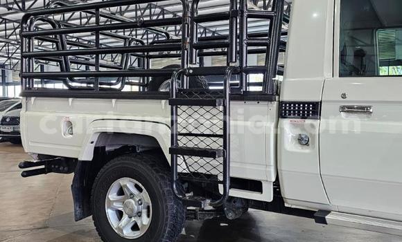 Buy Used Toyota Land Cruiser Other Car in Dodoma in Dodoma Buy Used Toyota Land Cruiser Other Car in Dodoma in Dodoma