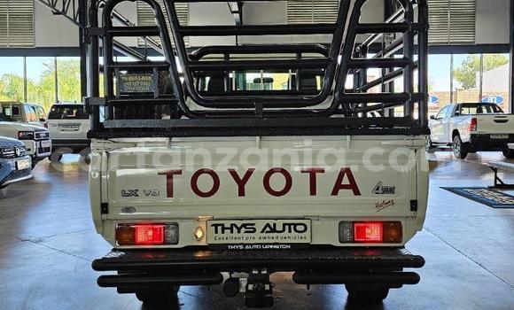 Buy Used Toyota Land Cruiser Other Car in Dodoma in Dodoma Buy Used Toyota Land Cruiser Other Car in Dodoma in Dodoma