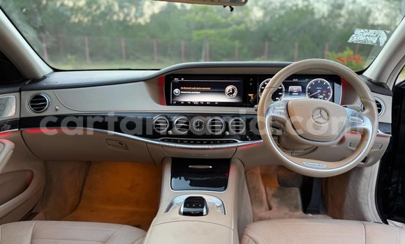 Nunua Ilio tumika Mercedes‒Benz Maybach S-klasse Nyeusi Gari ndani ya Dar es Salaam nchini Dar es Salaam Nunua Ilio tumika Mercedes‒Benz Maybach S-klasse Nyeusi Gari ndani ya Dar es Salaam nchini Dar es Salaam