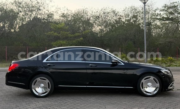 Nunua Ilio tumika Mercedes‒Benz Maybach S-klasse Nyeusi Gari ndani ya Dar es Salaam nchini Dar es Salaam Nunua Ilio tumika Mercedes‒Benz Maybach S-klasse Nyeusi Gari ndani ya Dar es Salaam nchini Dar es Salaam