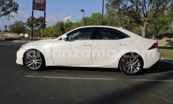 Buy Used Lexus IS White Car in Dodoma in Dodoma Buy Used Lexus IS White Car in Dodoma in Dodoma