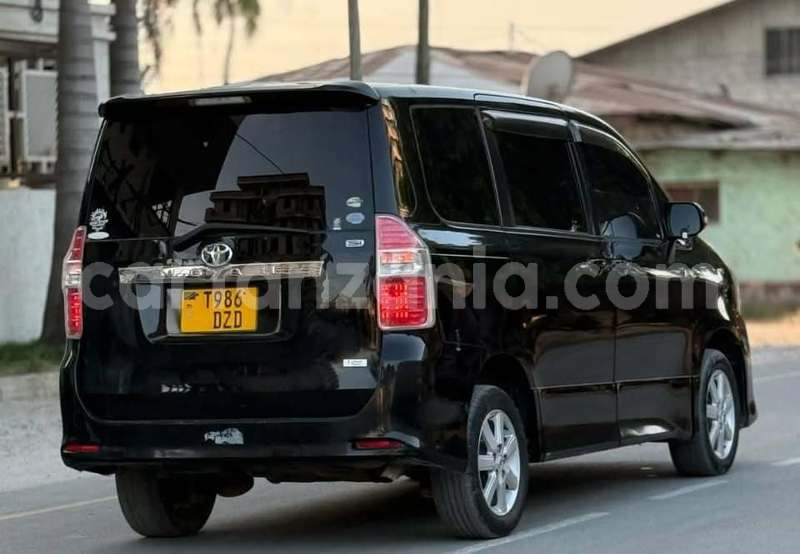 Big with watermark toyota noah dar es salaam dar es salaam 27911