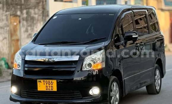Nunua Ilio tumika Toyota Noah Nyeusi Gari ndani ya Dar es Salaam nchini Dar es Salaam Nunua Ilio tumika Toyota Noah Nyeusi Gari ndani ya Dar es Salaam nchini Dar es Salaam