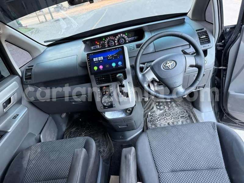 Big with watermark toyota noah dar es salaam dar es salaam 27911