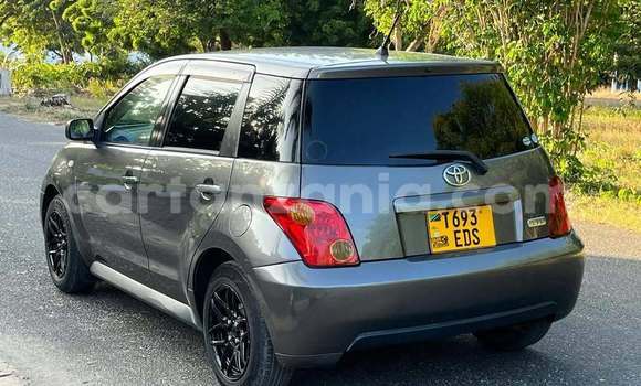 Buy Used Toyota IST Black Car in Dar es Salaam in Dar es Salaam Buy Used Toyota IST Black Car in Dar es Salaam in Dar es Salaam