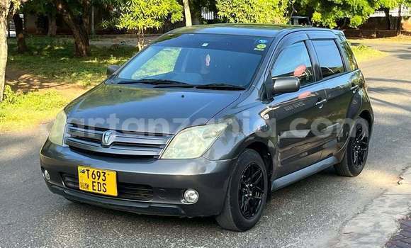 Buy Used Toyota IST Black Car in Dar es Salaam in Dar es Salaam Buy Used Toyota IST Black Car in Dar es Salaam in Dar es Salaam