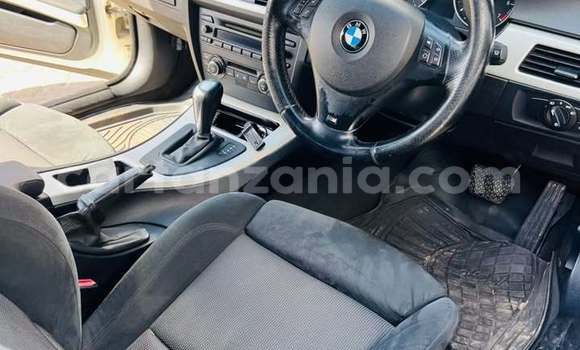 Nunua Ilio tumika BMW 3–Series Nyeupe Gari ndani ya Dar es Salaam nchini Dar es Salaam Nunua Ilio tumika BMW 3–Series Nyeupe Gari ndani ya Dar es Salaam nchini Dar es Salaam