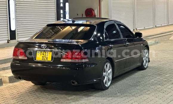 Buy Used Toyota Crown Black Car in Dar es Salaam in Dar es Salaam Buy Used Toyota Crown Black Car in Dar es Salaam in Dar es Salaam