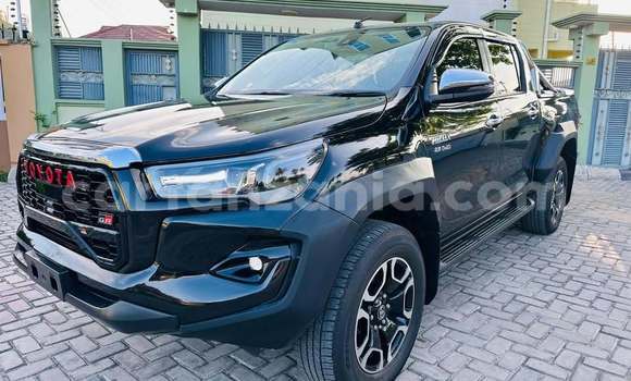 Buy Used Toyota Hilux Black Car in Dar es Salaam in Dar es Salaam