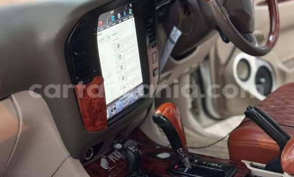 Buy Used Toyota Land Cruiser White Car in Dar es Salaam in Dar es Salaam Buy Used Toyota Land Cruiser White Car in Dar es Salaam in Dar es Salaam