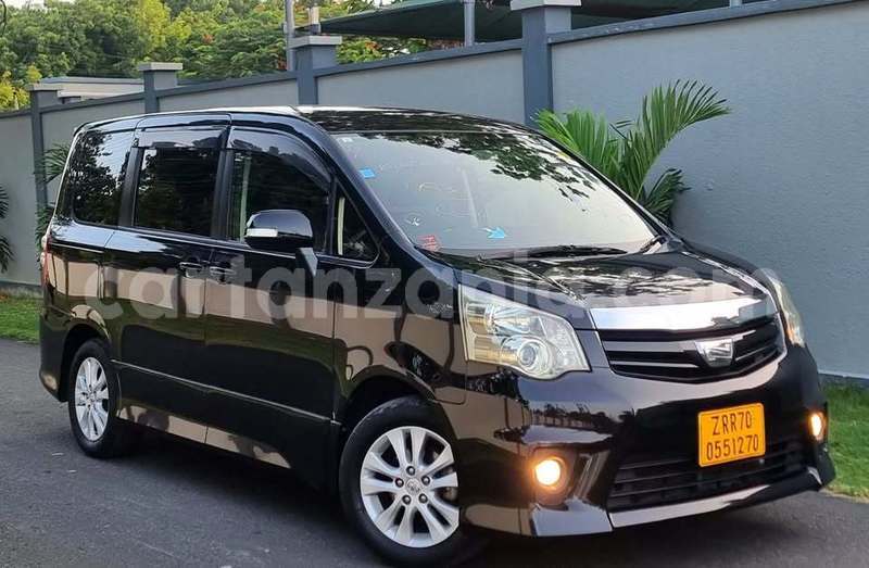 Big with watermark toyota noah dar es salaam dar es salaam 27966