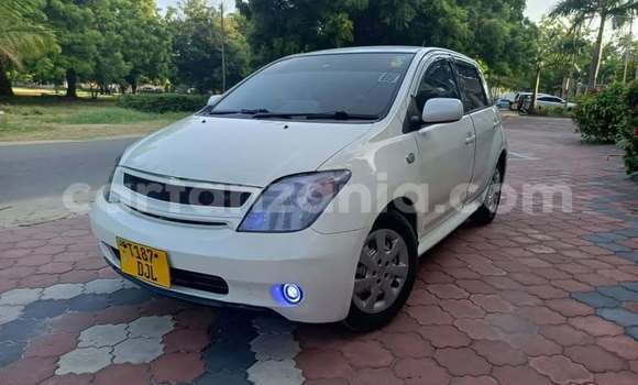 Buy Used Toyota IST White Car in Dodoma in Dodoma Buy Used Toyota IST White Car in Dodoma in Dodoma