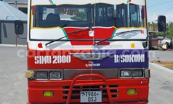 Buy Used Hino Ranger White Truck in Dar es Salaam in Dar es Salaam