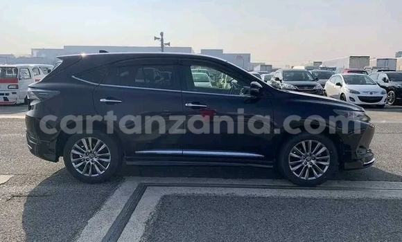 Buy Used Toyota Harrier Black Car in Dar es Salaam in Dar es Salaam