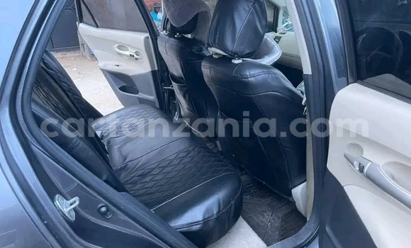Nunua Ilio tumika Toyota Auris Nyeusi Gari ndani ya Import - Dubai nchini Arusha Nunua Ilio tumika Toyota Auris Nyeusi Gari ndani ya Import - Dubai nchini Arusha