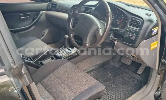 Nunua Ilio tumika Subaru Legacy Nyeusi Gari ndani ya Biharamulo nchini Kagera Nunua Ilio tumika Subaru Legacy Nyeusi Gari ndani ya Biharamulo nchini Kagera