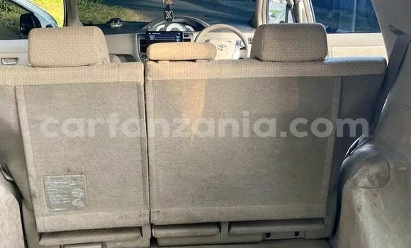 Nunua Ilio tumika Toyota Raum Nyingine Gari ndani ya Biharamulo nchini Kagera