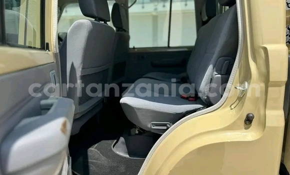 Nunua Ilio tumika Toyota Land Cruiser Nyingine Gari ndani ya Kigamboni nchini Dar es Salaam Nunua Ilio tumika Toyota Land Cruiser Nyingine Gari ndani ya Kigamboni nchini Dar es Salaam