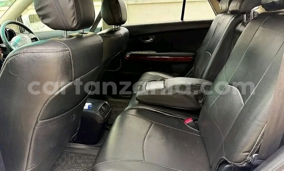 Nunua Ilio tumika Toyota Harrier Nyeupe Gari ndani ya Biharamulo nchini Kagera Nunua Ilio tumika Toyota Harrier Nyeupe Gari ndani ya Biharamulo nchini Kagera