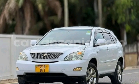 Nunua Ilio tumika Toyota Harrier Nyeupe Gari ndani ya Biharamulo nchini Kagera Nunua Ilio tumika Toyota Harrier Nyeupe Gari ndani ya Biharamulo nchini Kagera