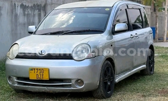 Nunua Ilio tumika Toyota Sienta Nyingine Gari ndani ya Bukene nchini Tabora Nunua Ilio tumika Toyota Sienta Nyingine Gari ndani ya Bukene nchini Tabora