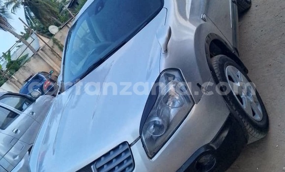 Buy Used Nissan Dualis Silver Car in Dar es Salaam in Dar es Salaam