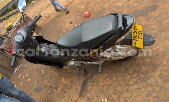 Nunua Ilio tumika Senke SK150 Nyeusi Bike ndani ya Songwe nchini Songwe Nunua Ilio tumika Senke SK150 Nyeusi Bike ndani ya Songwe nchini Songwe