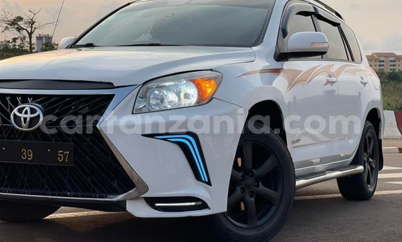 Buy Used Toyota RAV4 White Car in Dodoma in Dodoma Buy Used Toyota RAV4 White Car in Dodoma in Dodoma