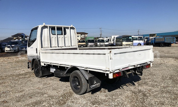 Nunua Imported Mitsubishi Van Nyeupe Lori ndani ya Mwanza nchini Mwanza Nunua Imported Mitsubishi Van Nyeupe Lori ndani ya Mwanza nchini Mwanza