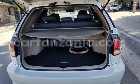 Buy Used Toyota Harrier White Car in Dar es Salaam in Dar es Salaam Buy Used Toyota Harrier White Car in Dar es Salaam in Dar es Salaam