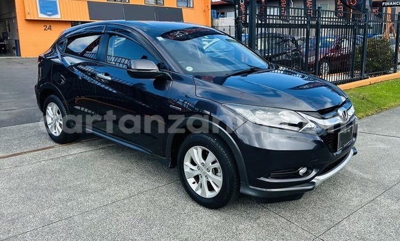 Buy Used Honda Vezel Black Car in Dar es Salaam in Dar es Salaam