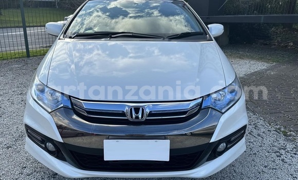 Buy Used Honda Insight White Car in Dodoma in Dodoma Buy Used Honda Insight White Car in Dodoma in Dodoma