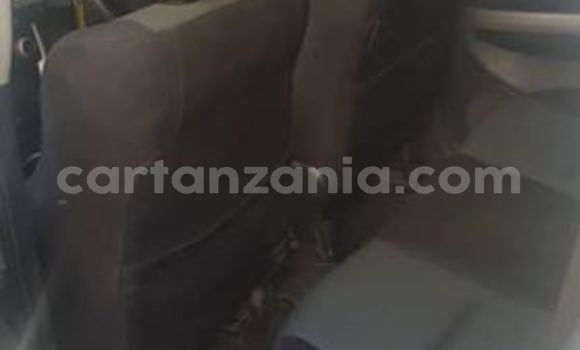 Buy Used Toyota IST White Car in Dar es Salaam in Dar es Salaam Buy Used Toyota IST White Car in Dar es Salaam in Dar es Salaam