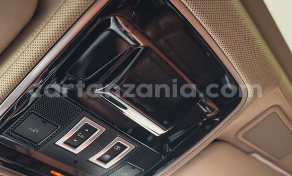 Buy Used Land Rover Range Rover Sport White Car in Bariadi in Simiyu Buy Used Land Rover Range Rover Sport White Car in Bariadi in Simiyu