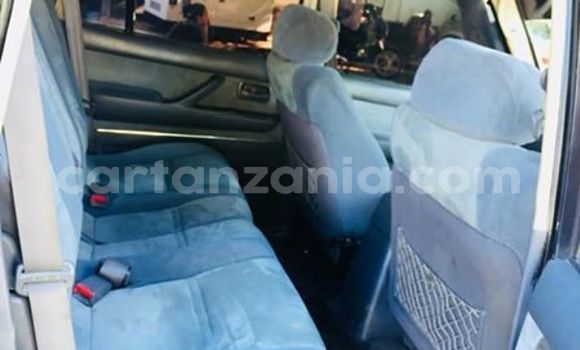 Buy Used Toyota Land Cruiser Green Car in Dar es Salaam in Dar es Salaam Buy Used Toyota Land Cruiser Green Car in Dar es Salaam in Dar es Salaam