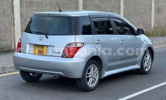 Nunua Ilio tumika Toyota IST Nyingine Gari ndani ya Dar es Salaam nchini Dar es Salaam Nunua Ilio tumika Toyota IST Nyingine Gari ndani ya Dar es Salaam nchini Dar es Salaam