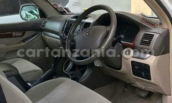 Buy Used Toyota Land Cruiser Prado White Car in Dar es Salaam in Dar es Salaam Buy Used Toyota Land Cruiser Prado White Car in Dar es Salaam in Dar es Salaam
