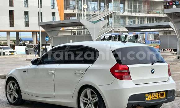 Nunua Ilio tumika BMW 1-Series Nyeupe Gari ndani ya Dar es Salaam nchini Dar es Salaam Nunua Ilio tumika BMW 1-Series Nyeupe Gari ndani ya Dar es Salaam nchini Dar es Salaam