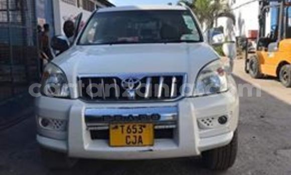 Buy Used Toyota Land Cruiser Prado White Car in Dar es Salaam in Dar es Salaam Buy Used Toyota Land Cruiser Prado White Car in Dar es Salaam in Dar es Salaam
